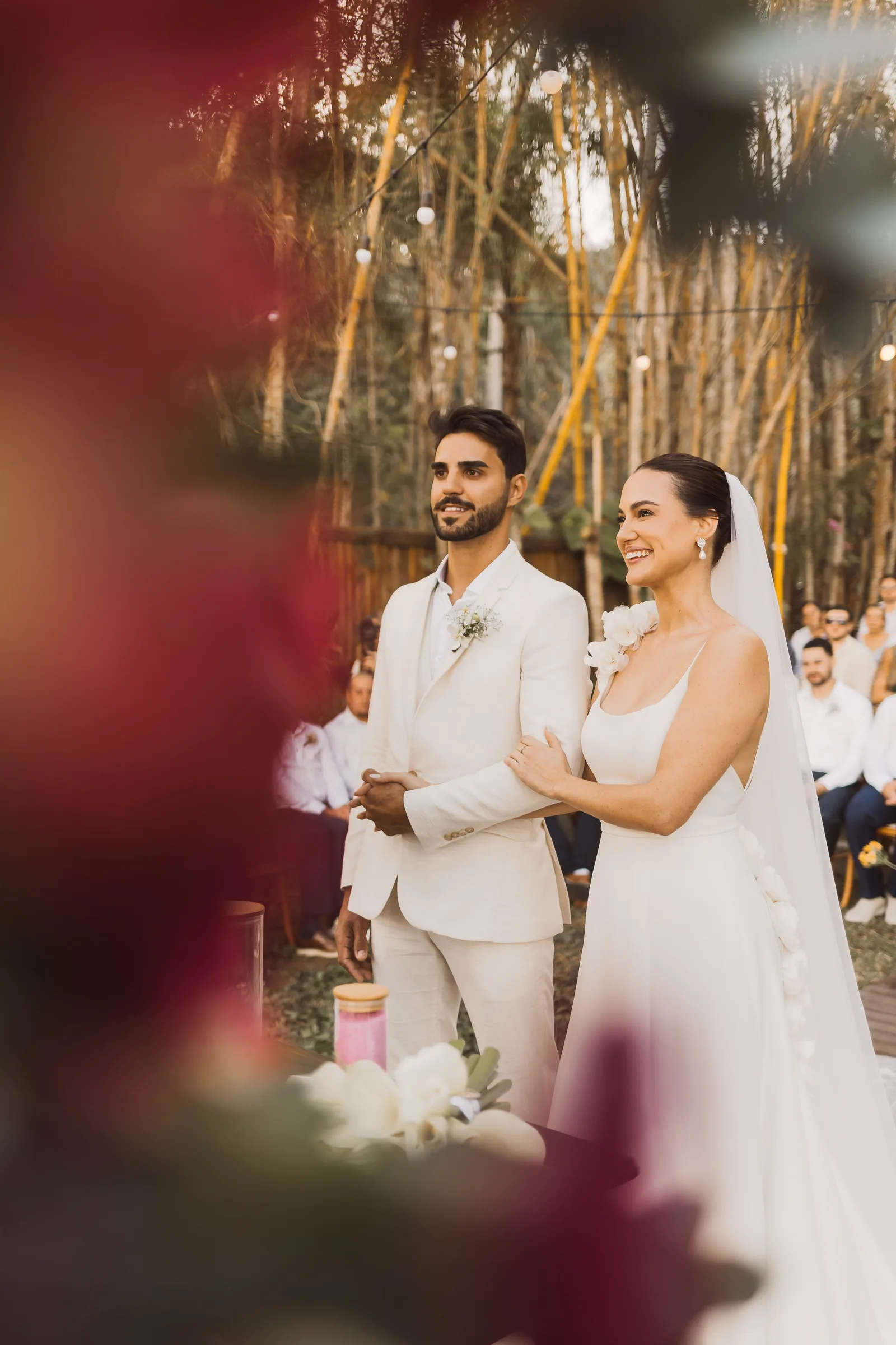 Casamento de Larissa & Ever · Pappilon Beach, Ubatuba — foto 91