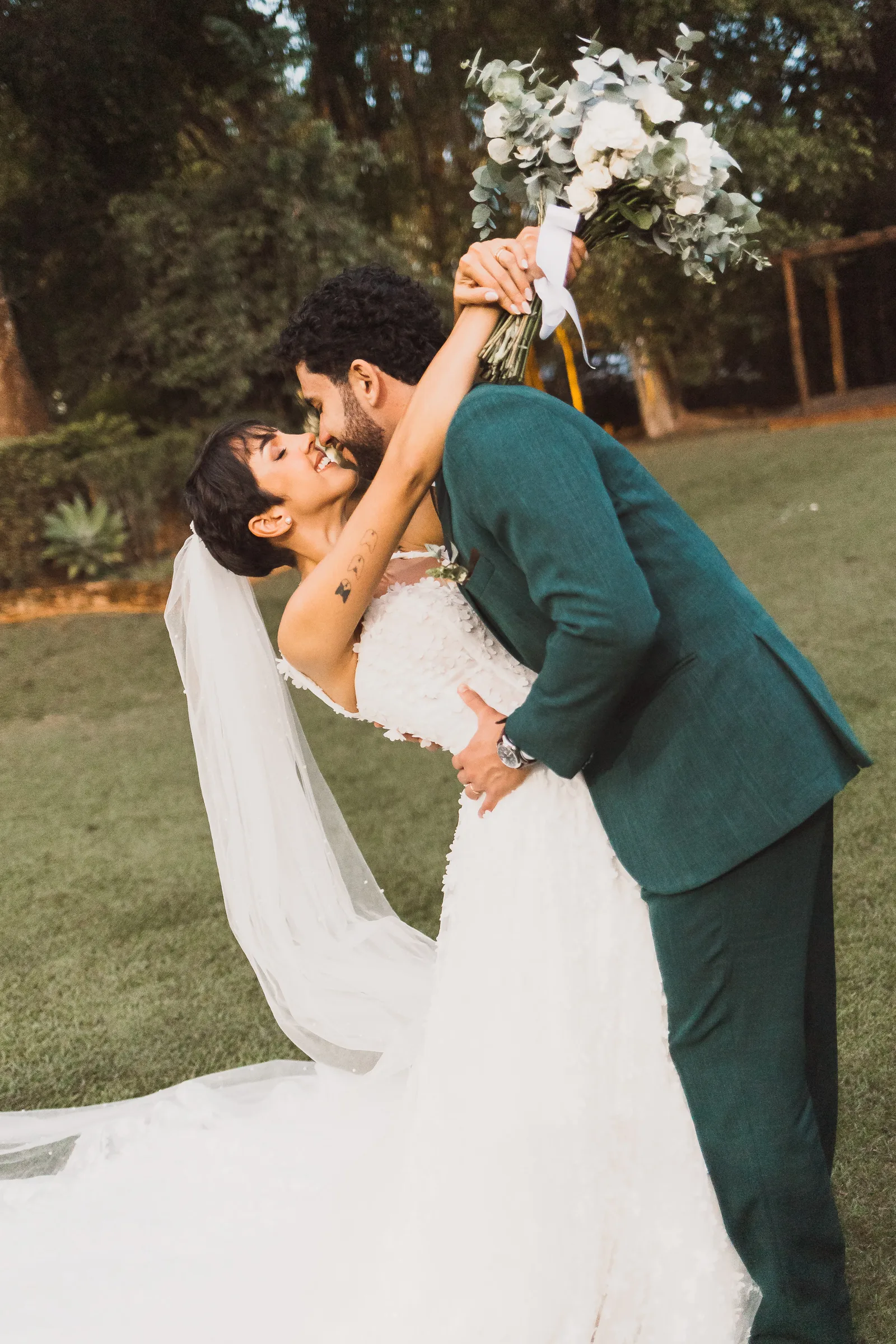 Casamento de Larissa & Sergio · Floriada, Holambra — foto 99