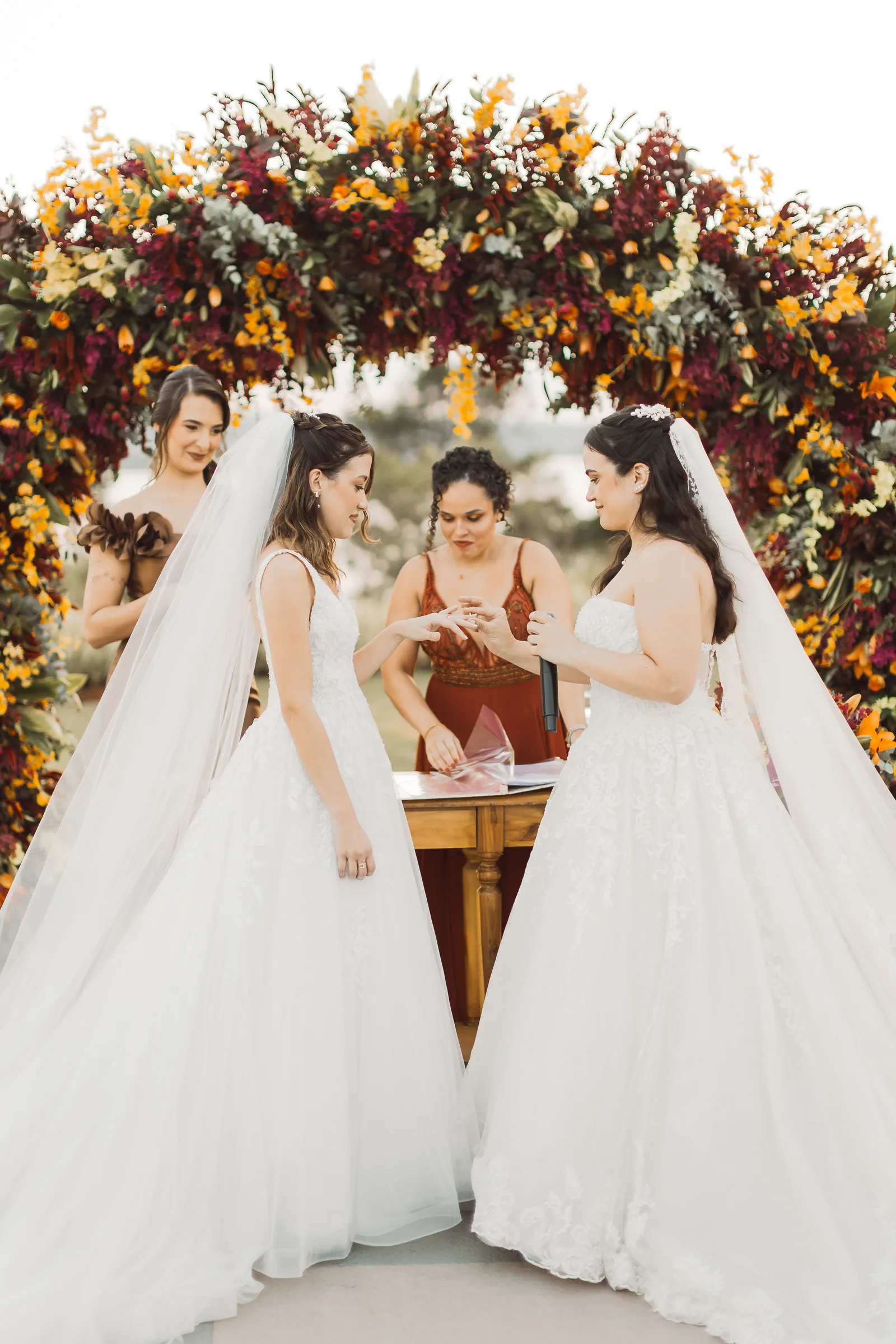 Casamento de Karina e Beatriz · Chez Bisutti Lake Paradise, Mogi das Cruzes — foto 87