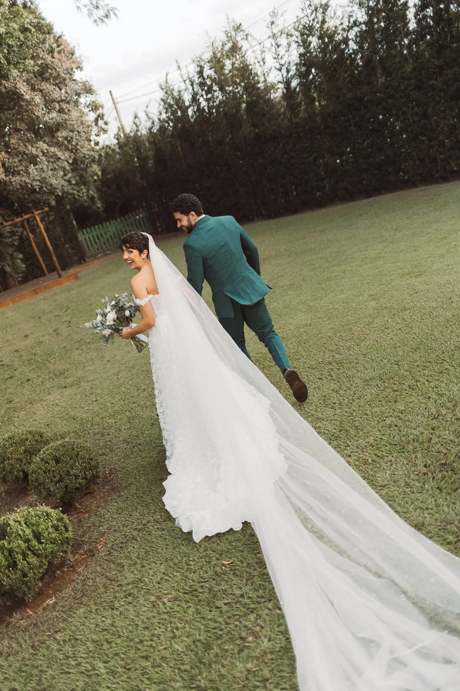 Casamento de Larissa & Sergio · Floriada, Holambra — foto 90