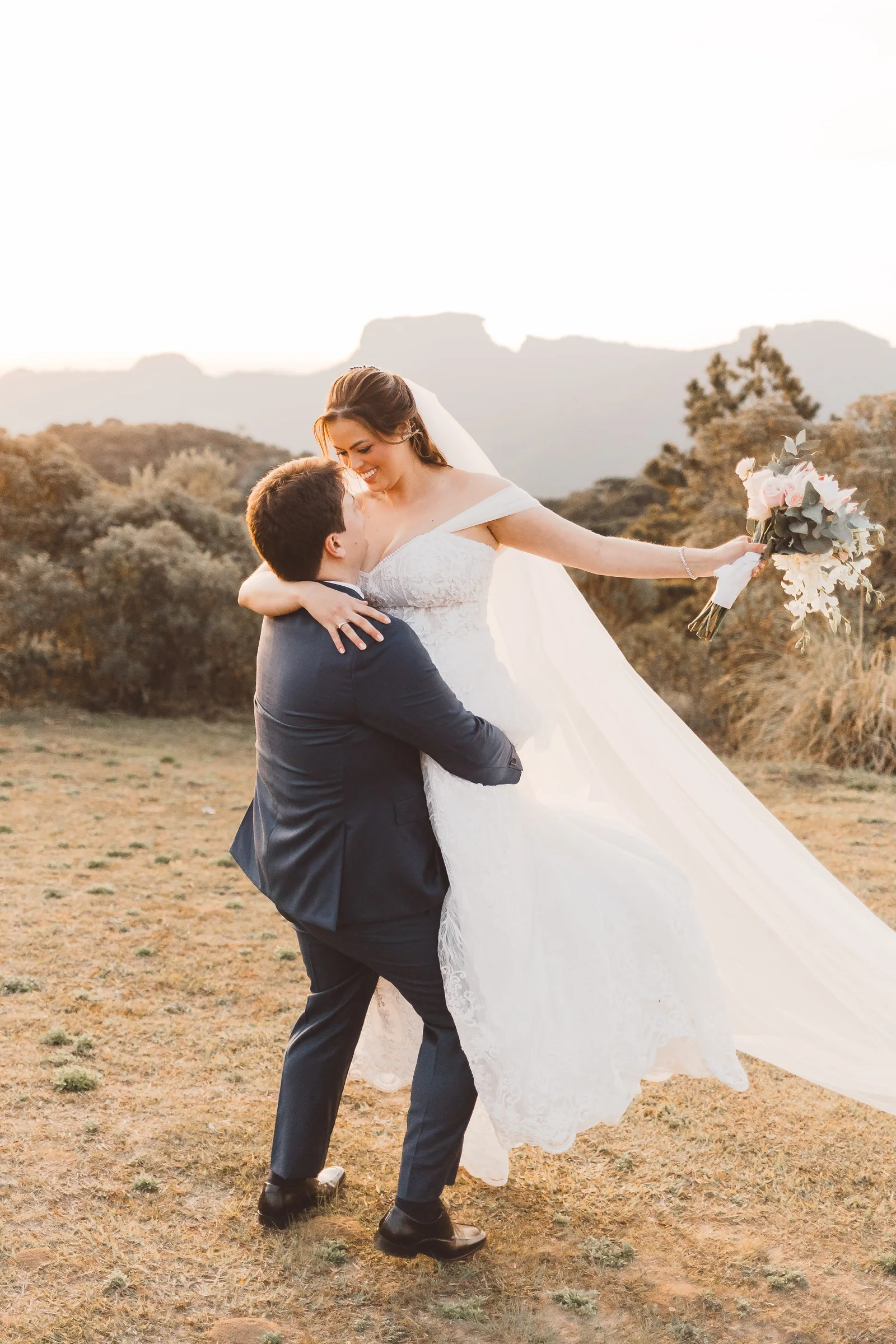 Casamento de Karenn & Lucas · Pousada Chalés Pôr do Sol, Campos do Jordão — foto 68