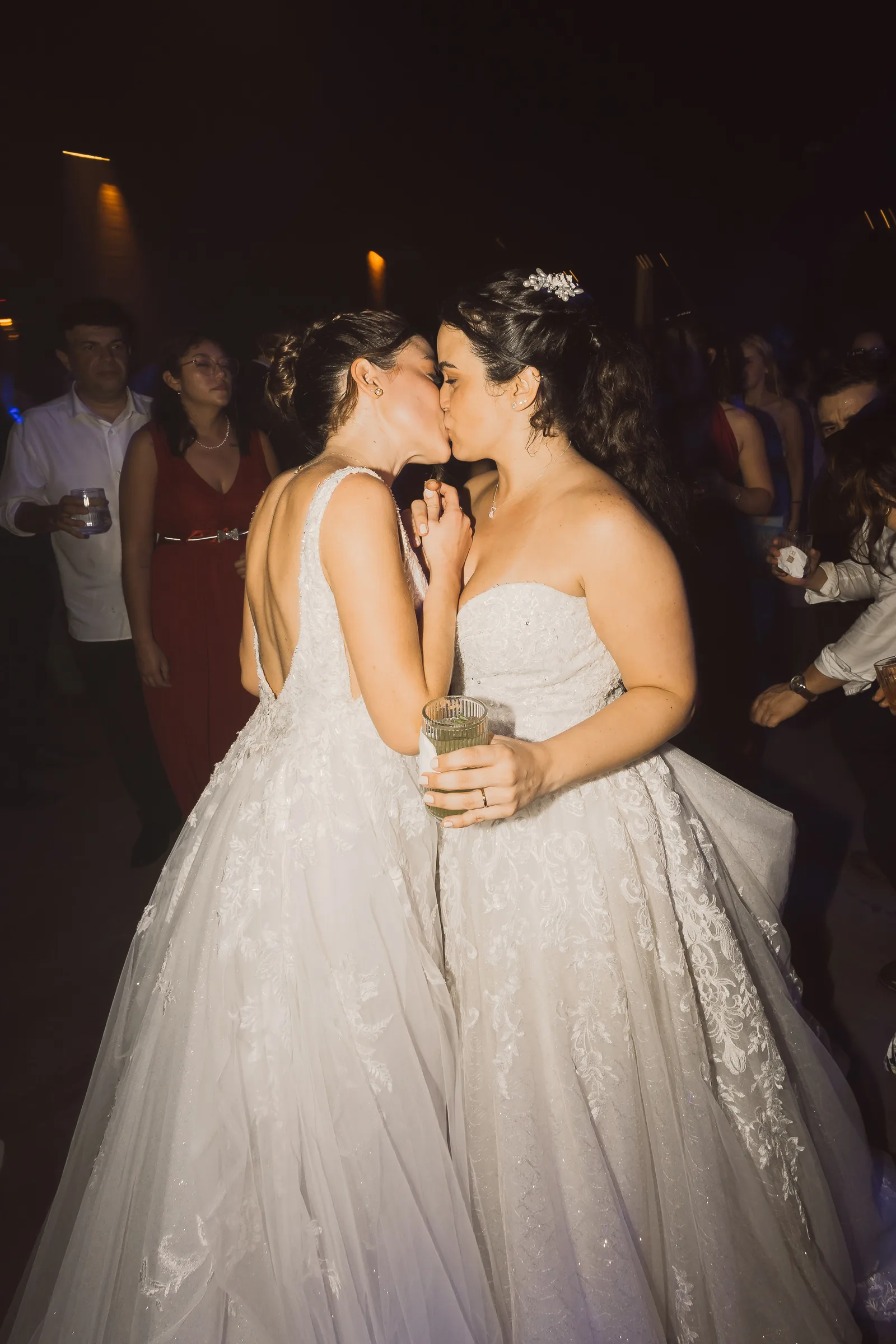 Casamento de Karina e Beatriz · Chez Bisutti Lake Paradise, Mogi das Cruzes — foto 154