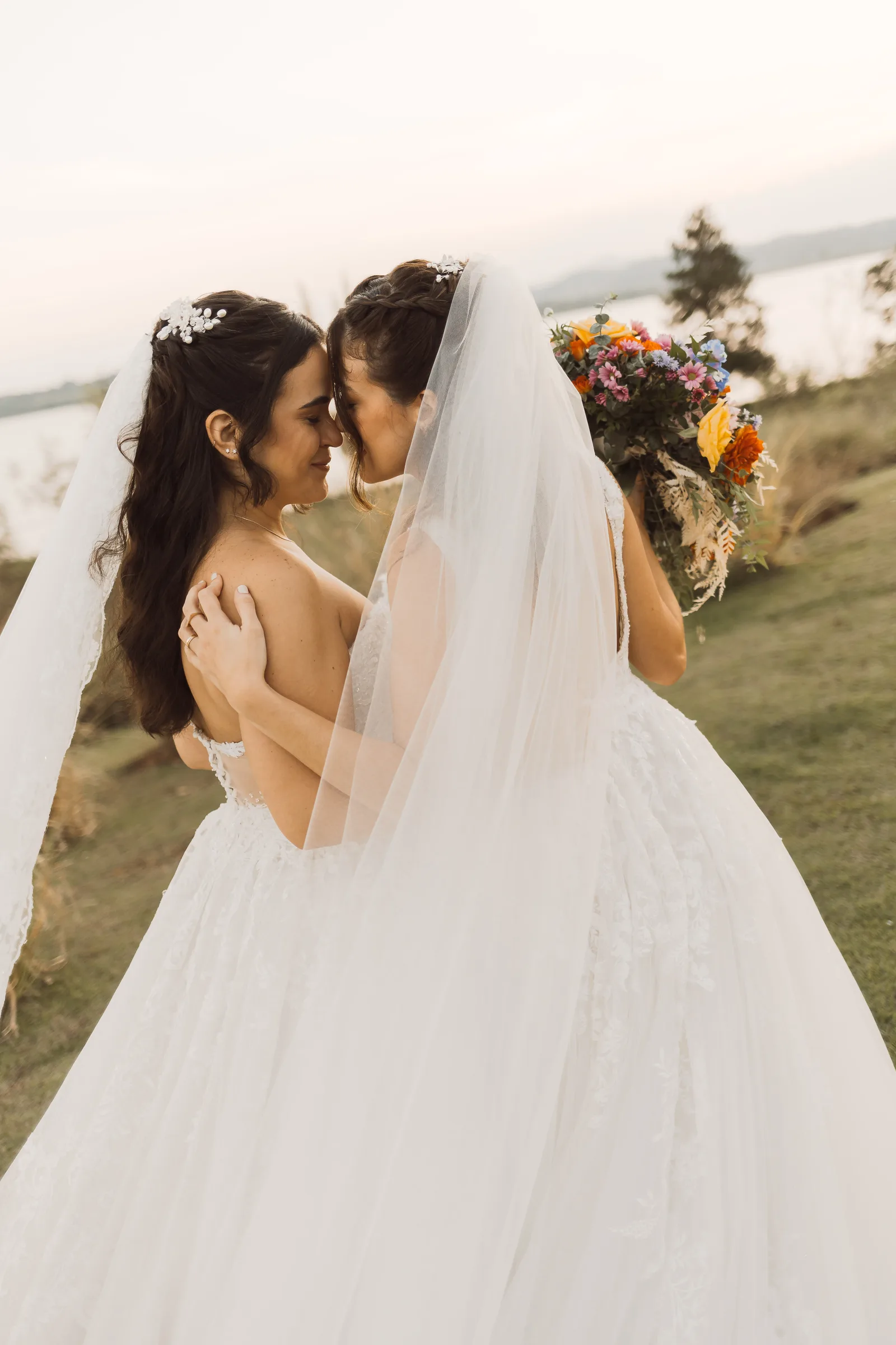 Casamento de Karina e Beatriz · Chez Bisutti Lake Paradise, Mogi das Cruzes — foto 100