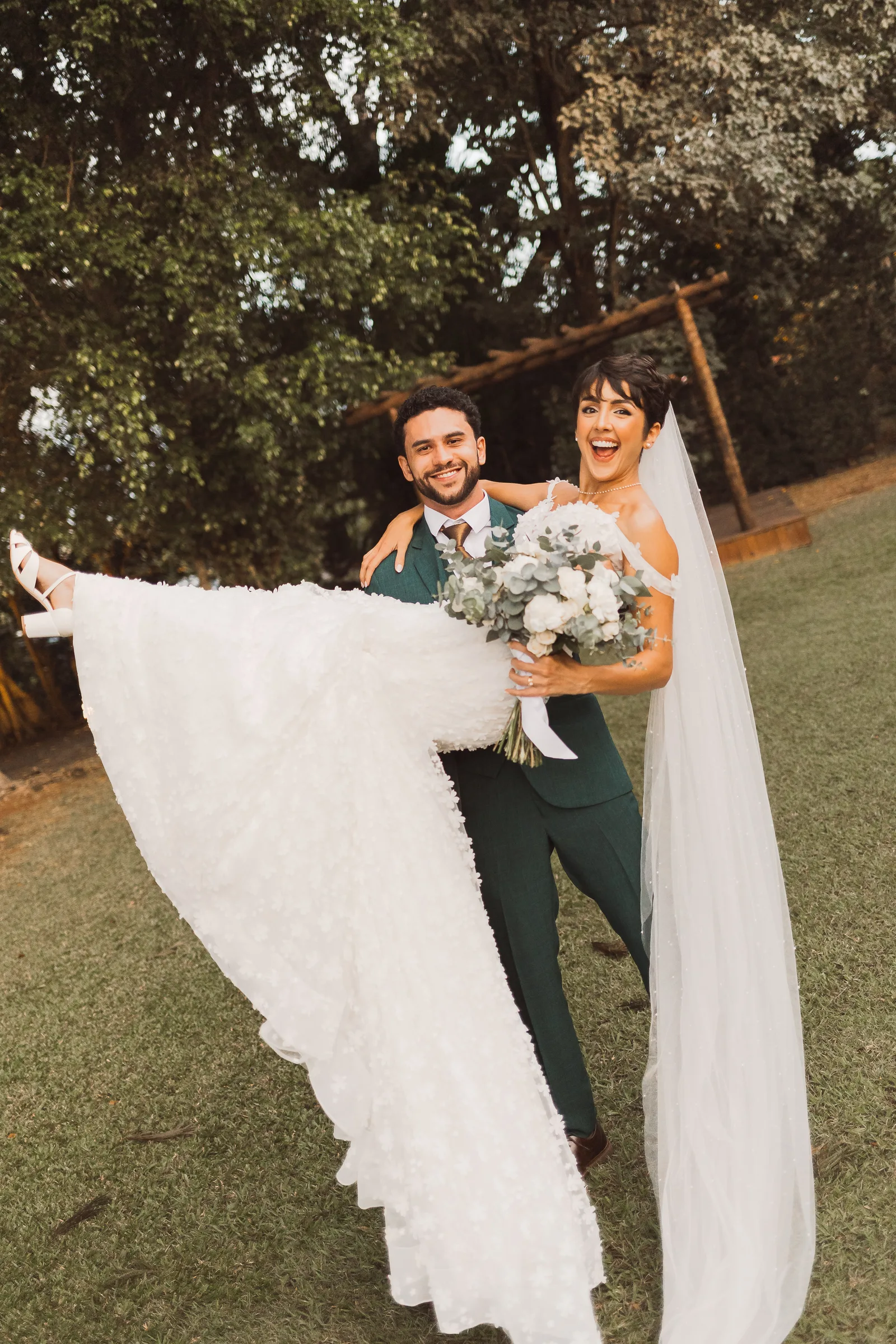 Casamento de Larissa & Sergio · Floriada, Holambra — foto 93